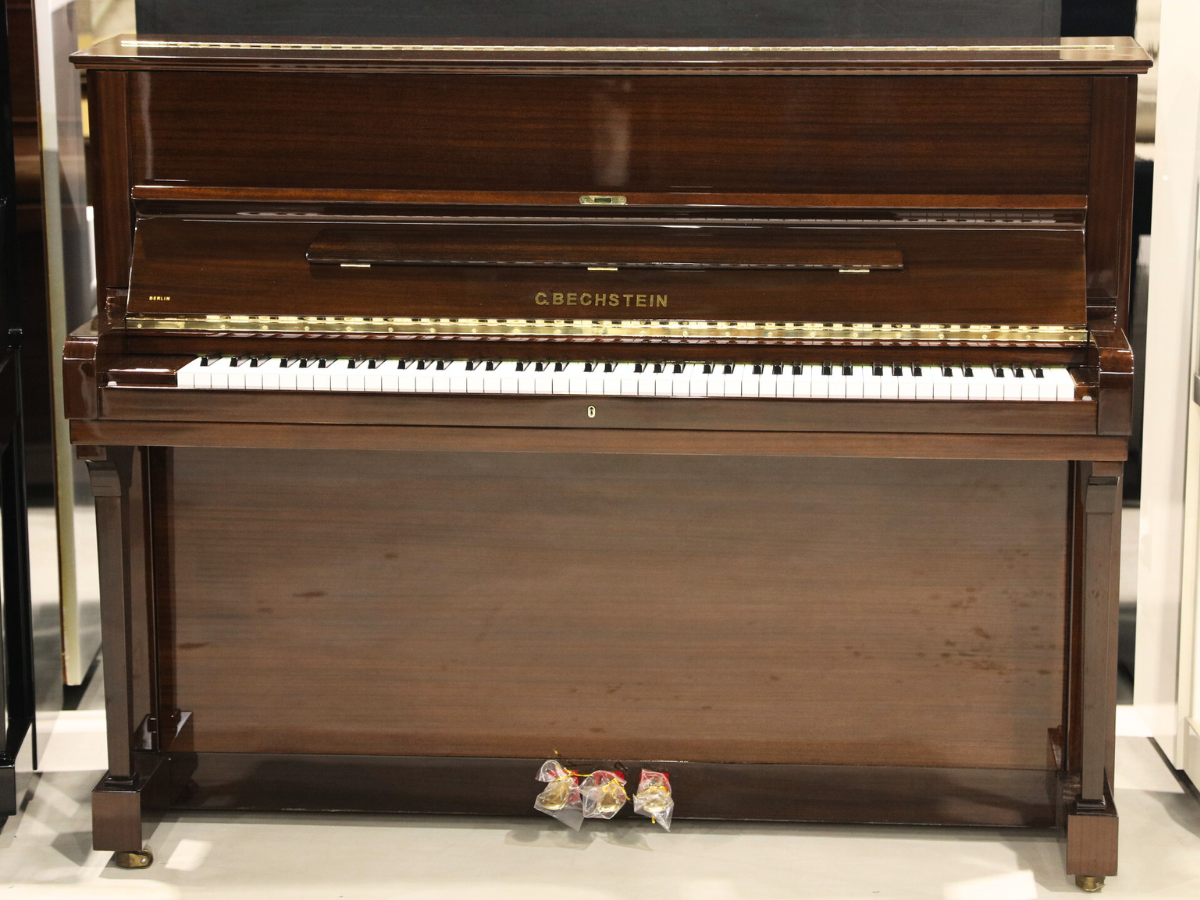 中古ピアノ C.BECHSTEIN （ベヒシュタイン） 12