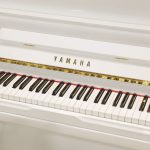 中古ピアノ YAMAHA （ヤマハ） W3AMhC ホワイト 鍵盤