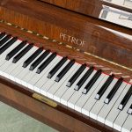 中古ピアノ PETROF （ペトロフ） P118D1 鍵盤