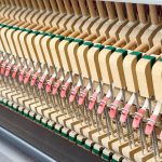 中古ピアノ KREUTZER（クロイツェル）KE605 CUSTOM アクション