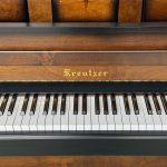 中古ピアノ KREUTZER（クロイツェル）KE605 CUSTOM 鍵盤