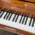 中古ピアノ WEINBURG （ワインバーグ） WE107WN 鍵盤